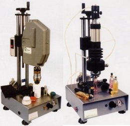 Machine for screw cap and spray pump